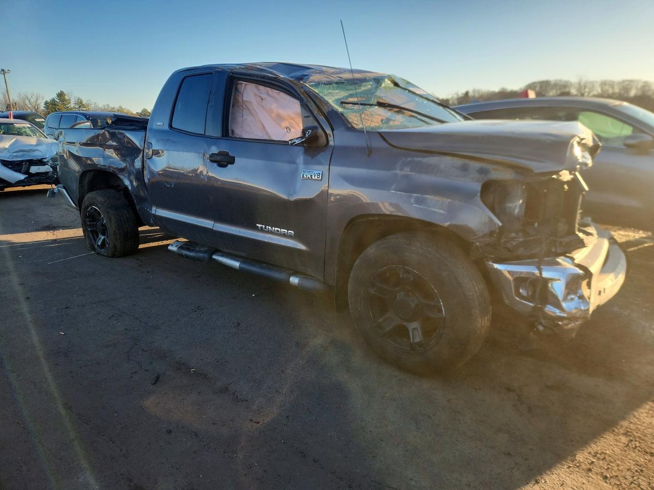 2014 Toyota Tundra Sr5 - Фото 4