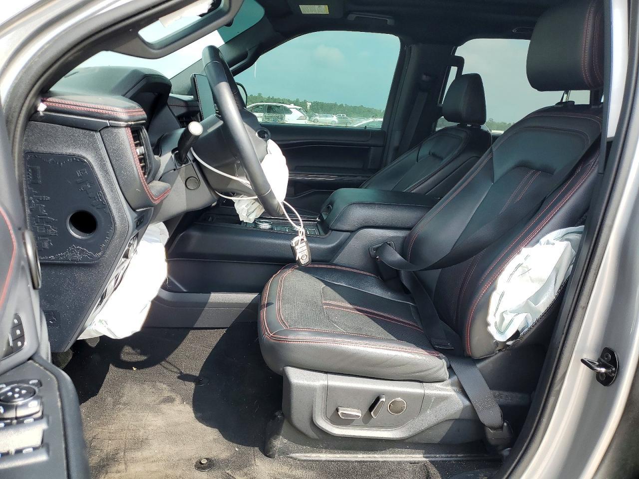 2023 Ford Expedition Limited - Image 7