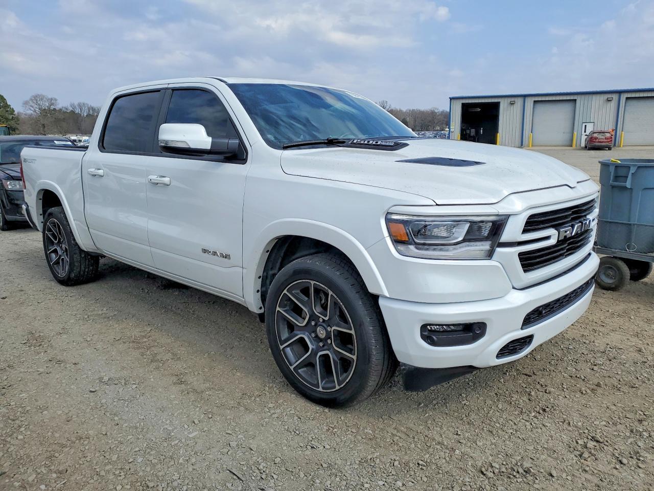 2021 Ram 1500 Laramie - Фото 4