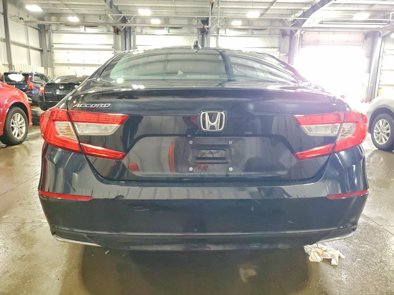 2018 Honda Accord Ex - Image 6