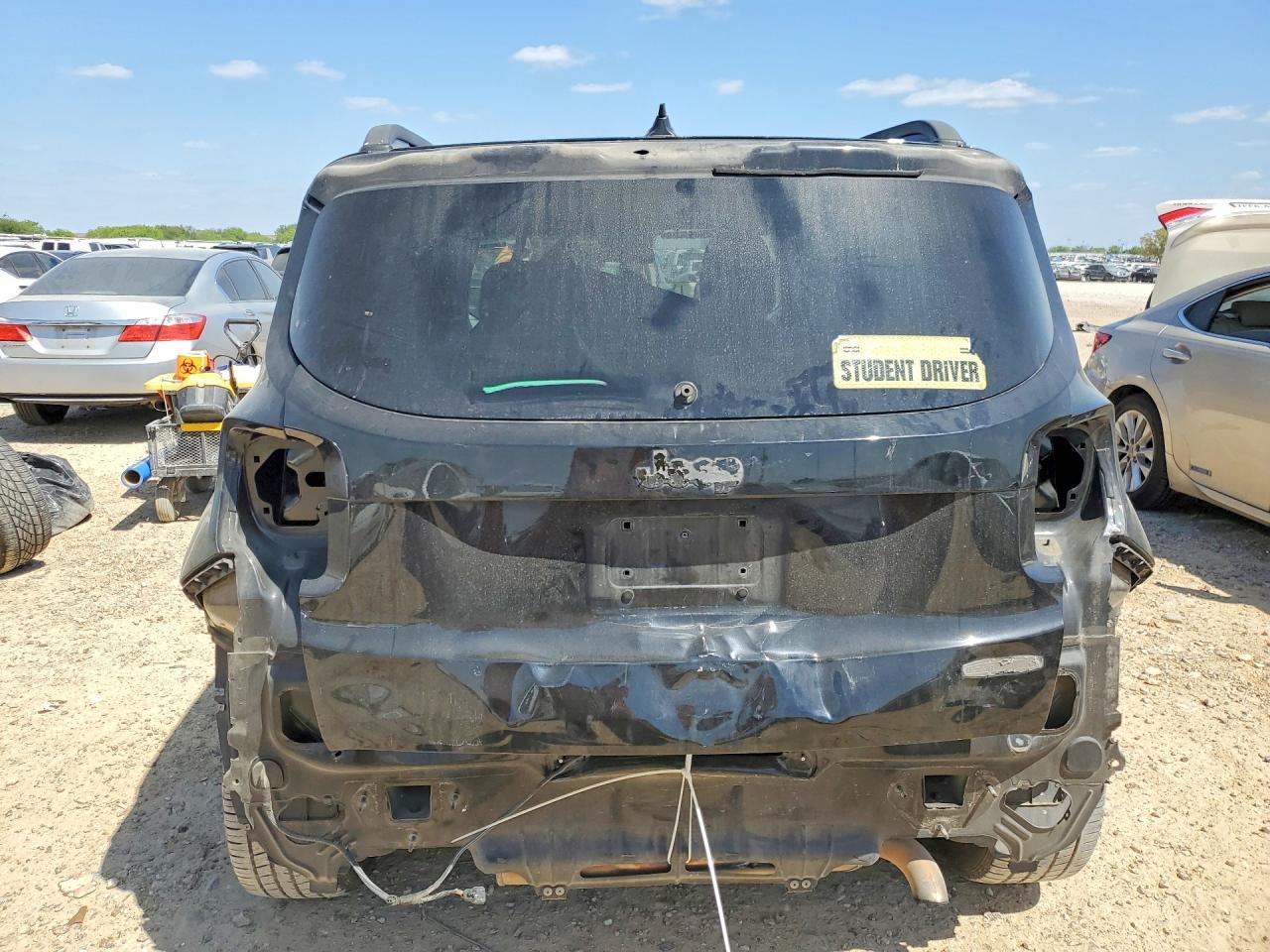 2016 Jeep Renegade Latitude - Фото 6
