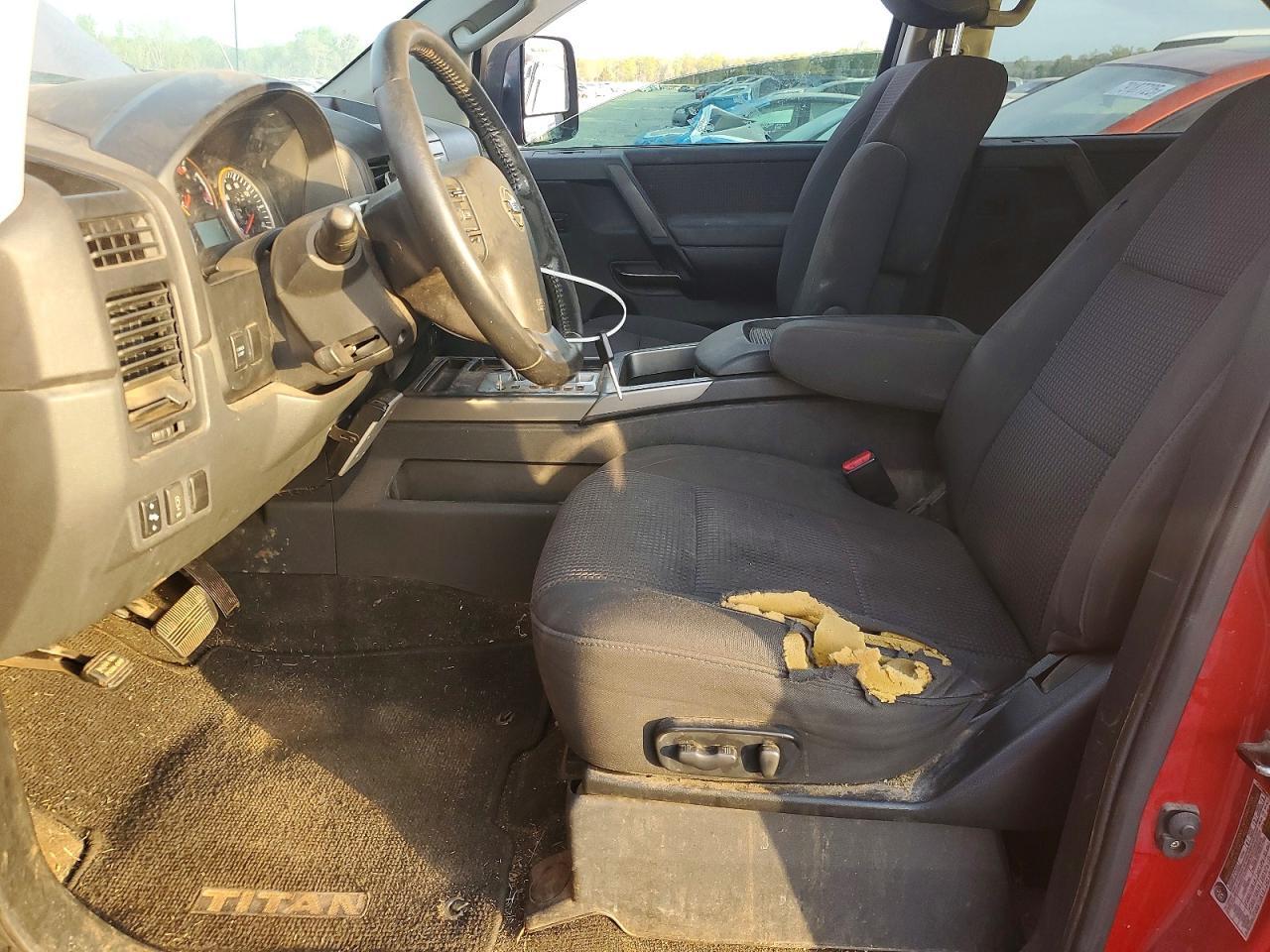 2012 Nissan Titan Sv - Image 7