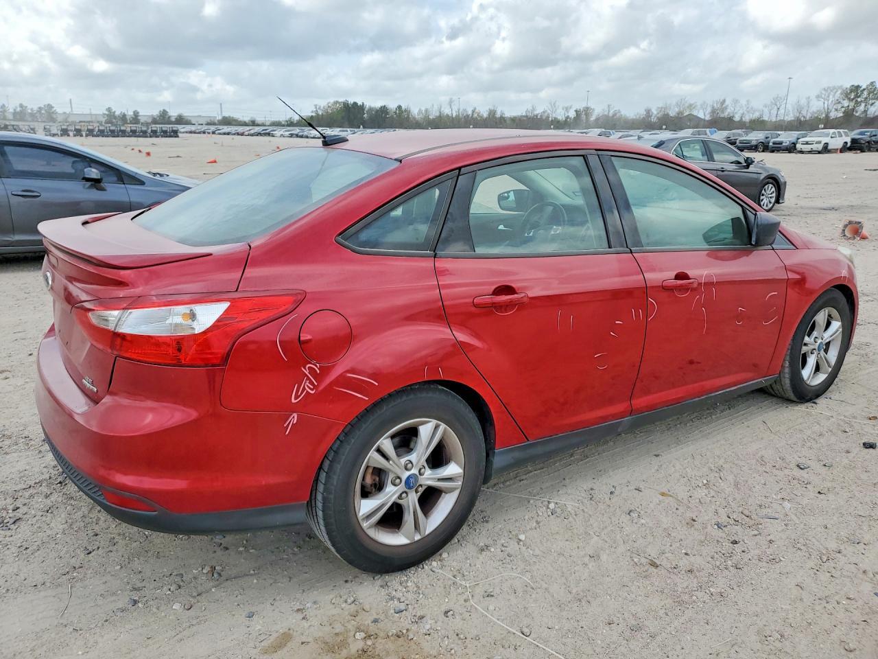 2012 Ford Focus Se - Фото 3