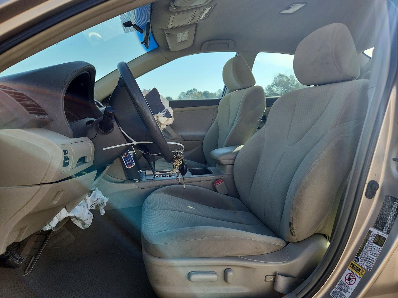 2008 Toyota Camry Le - Image 7