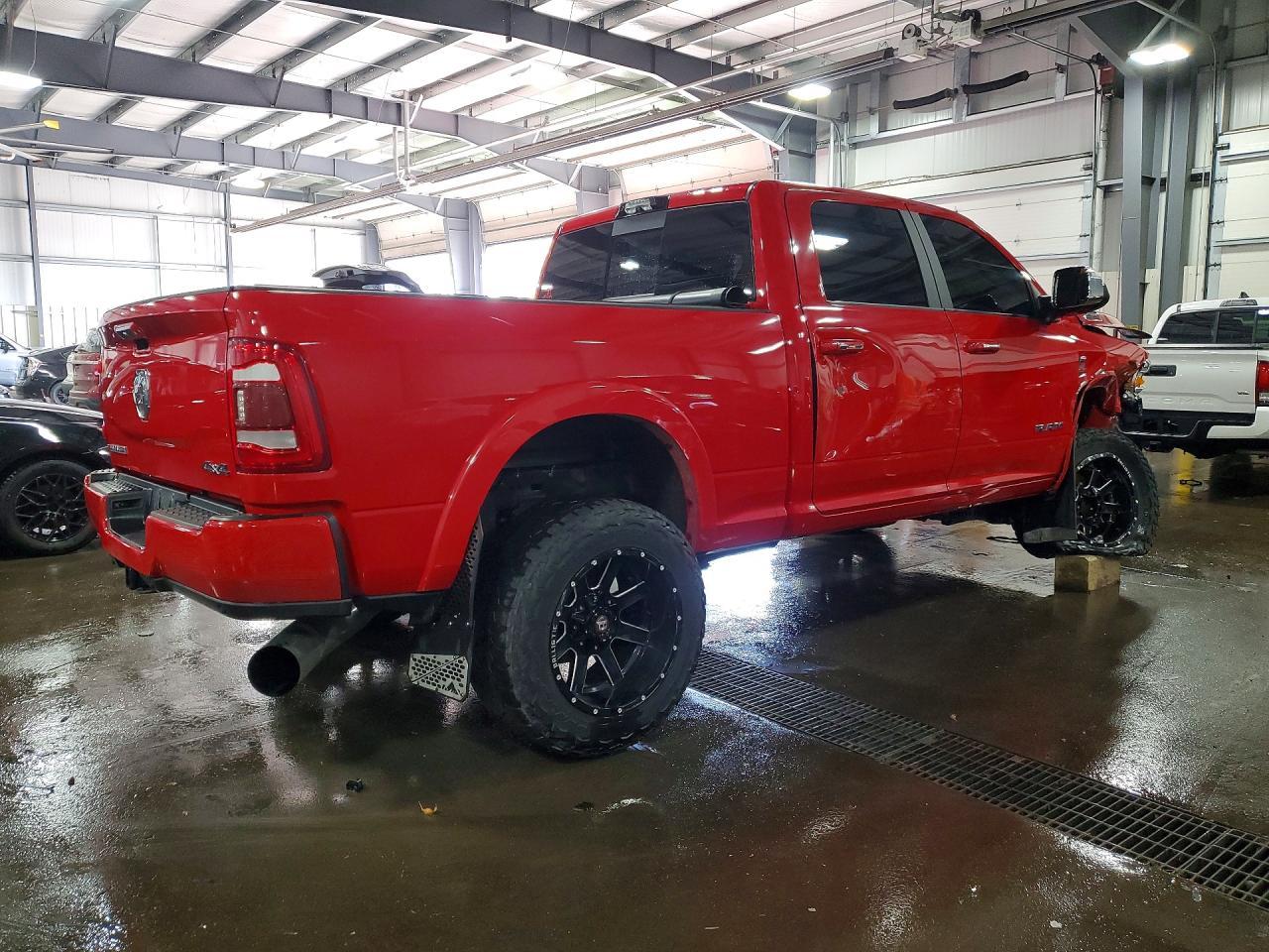 2021 Ram 2500 Laramie - Фото 3