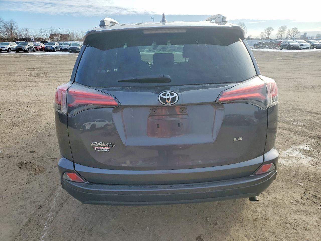 2017 Toyota Rav4 Le - Фото 6