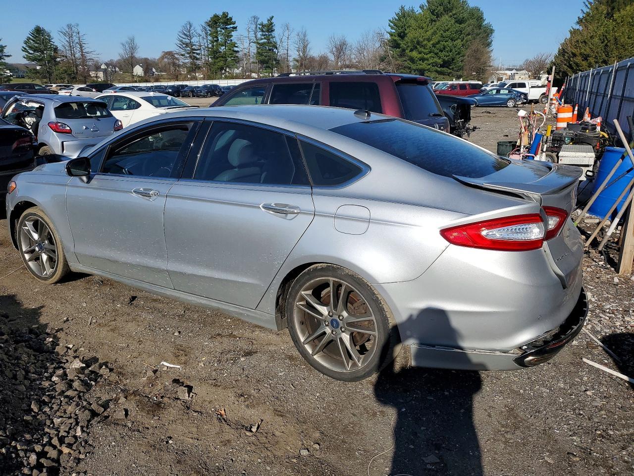2015 Ford Fusion Titanium - Image 2