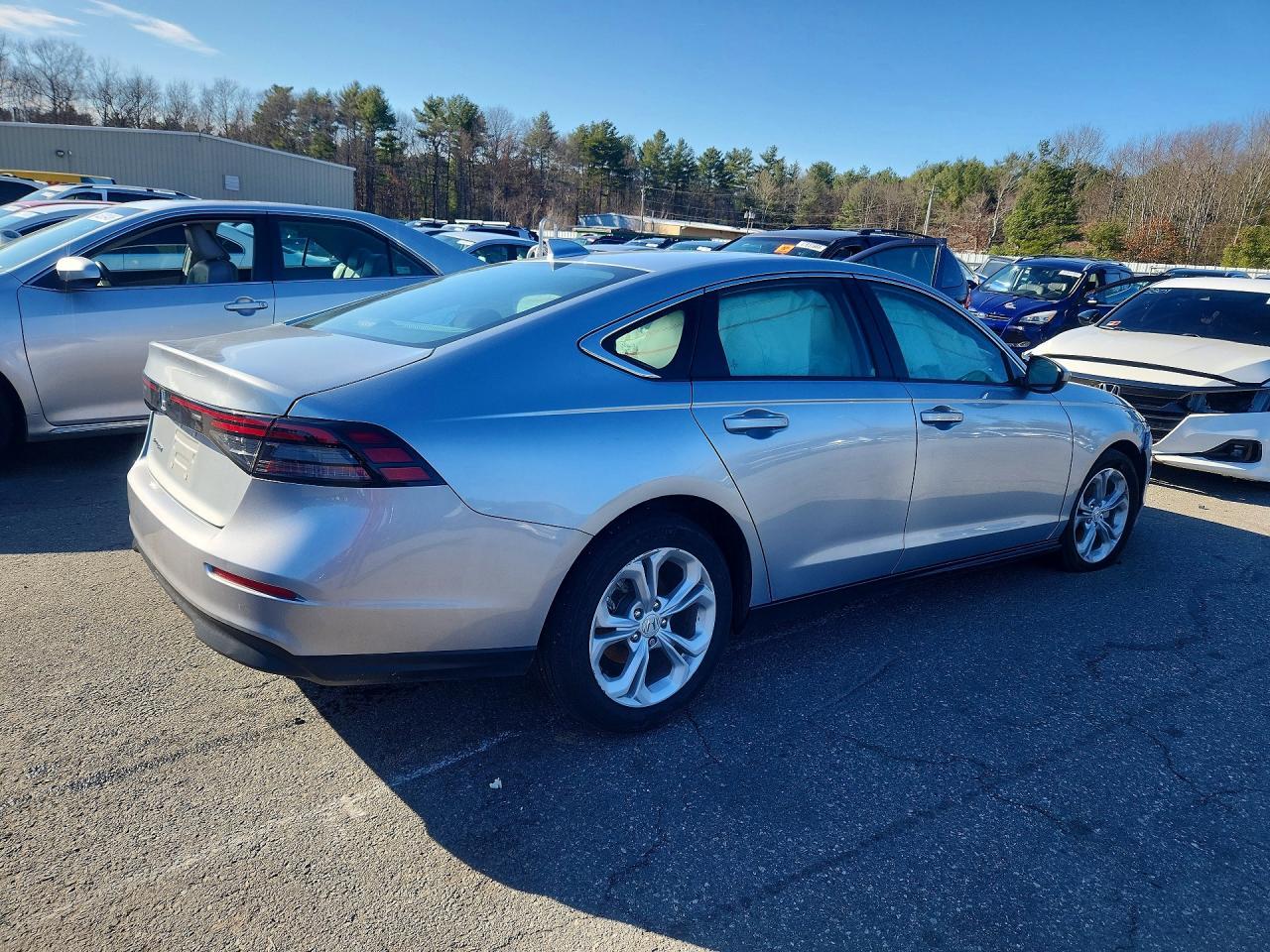 2025 Honda Accord Lx - Фото 3