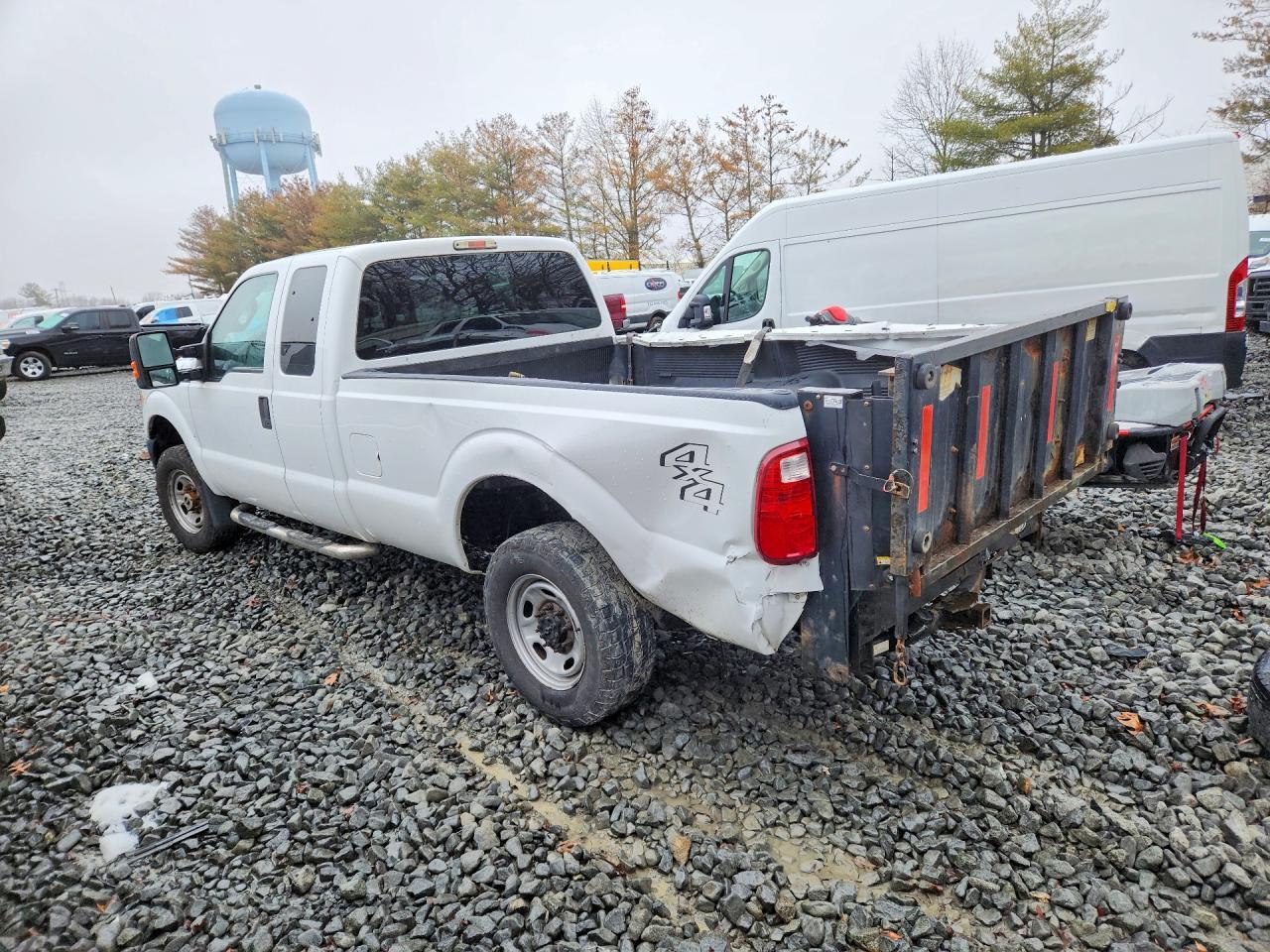 2016 Ford F250 Super Duty - Фото 2