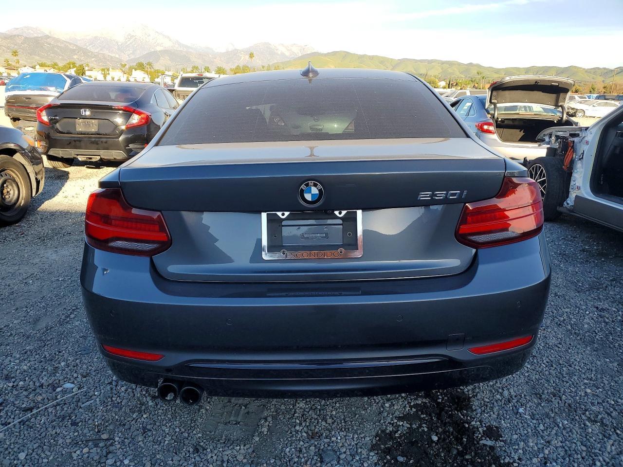 2020 BMW 230I - Фото 6
