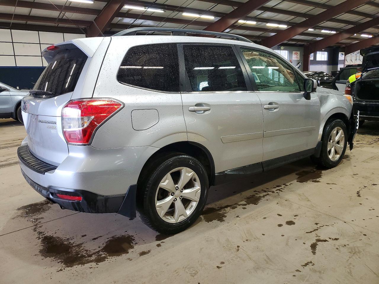 2014 Subaru Forester 2.5I Plus - Image 3