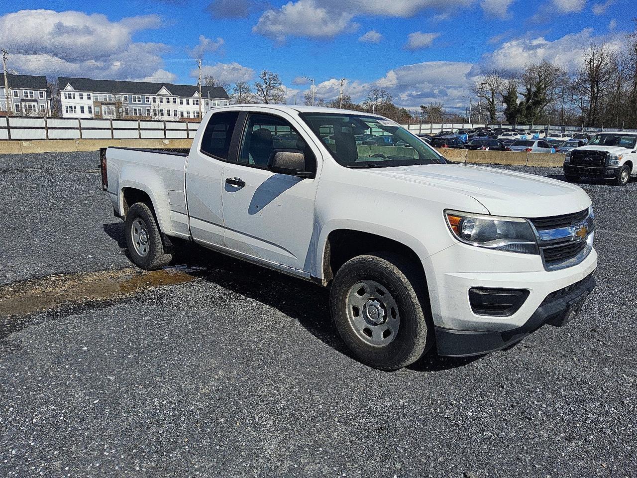 2017 Chevrolet Colorado - Image 4
