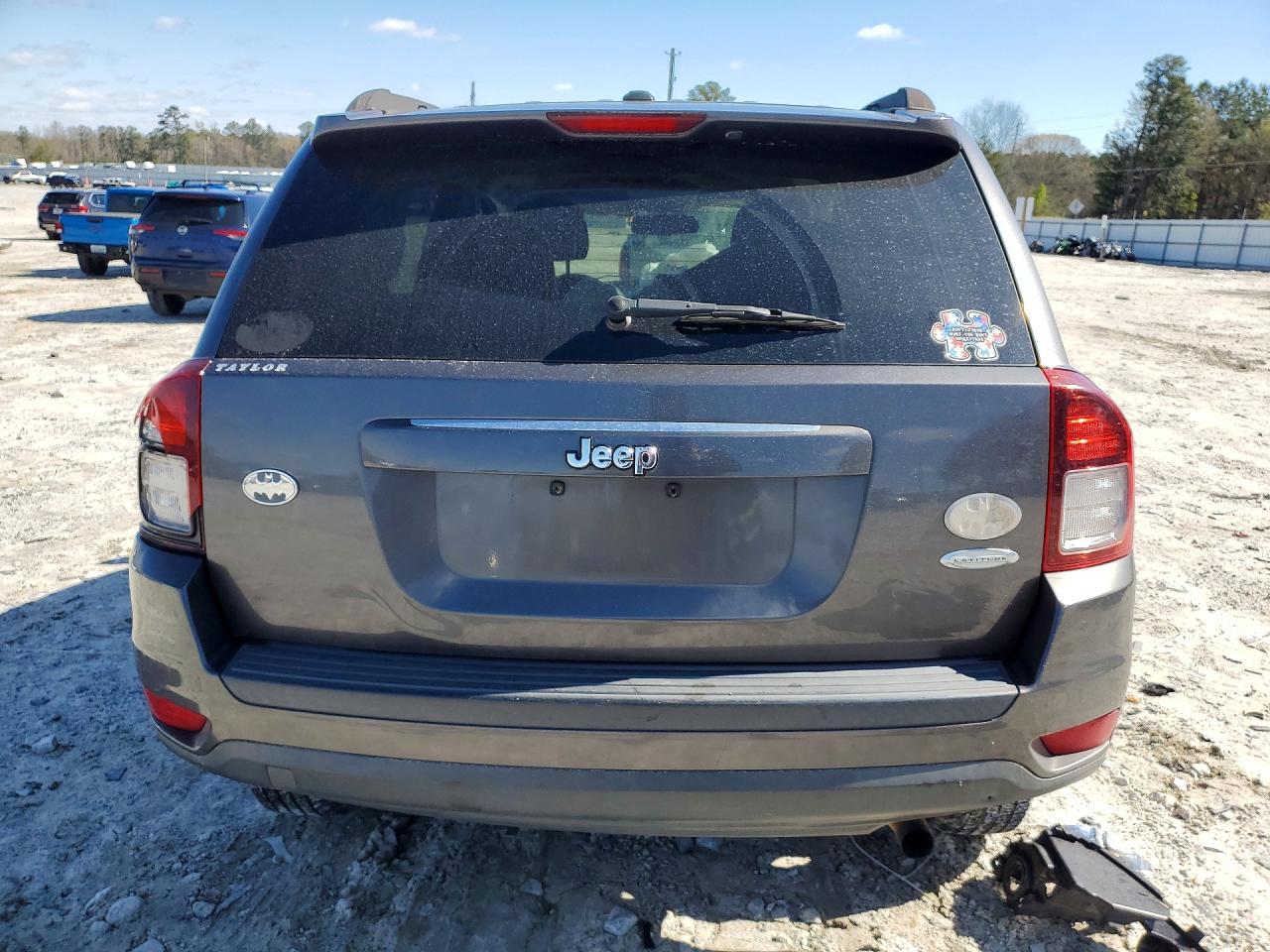 2017 Jeep Compass Latitude - Фото 6