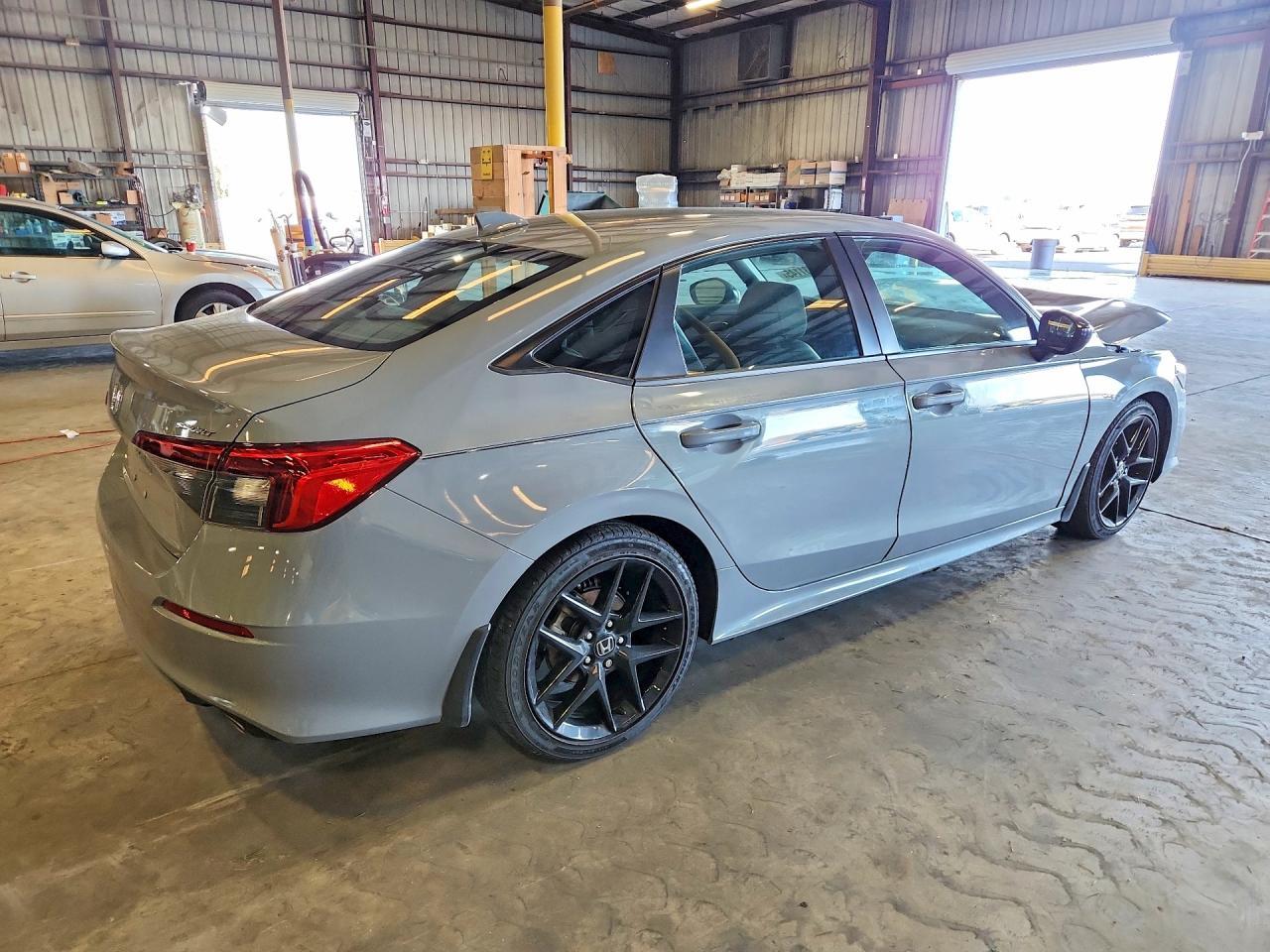 2024 Honda Civic Sport - Фото 3