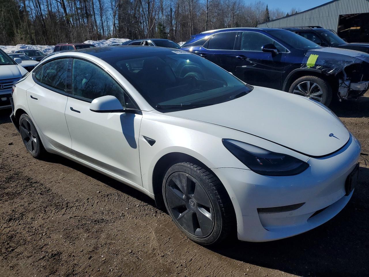 2022 Tesla Model 3 Standard Ran - Фото 4