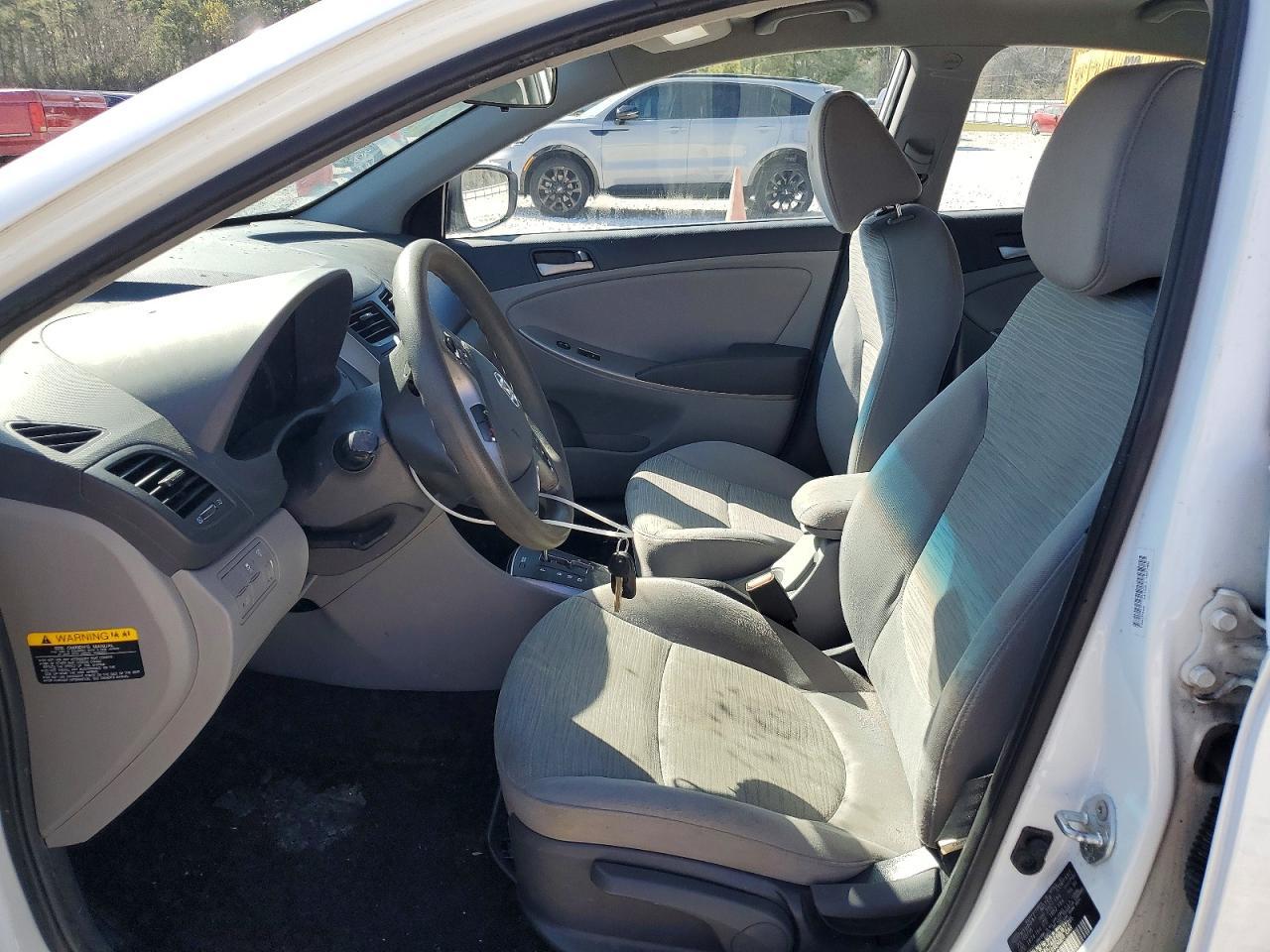 2016 Hyundai Accent Se - Фото 7