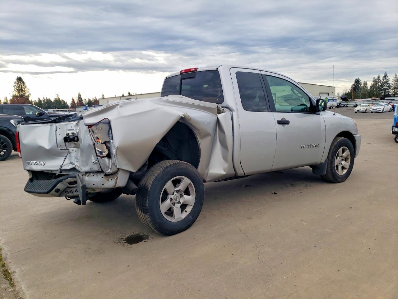 2008 Nissan Titan Xe - Фото 3