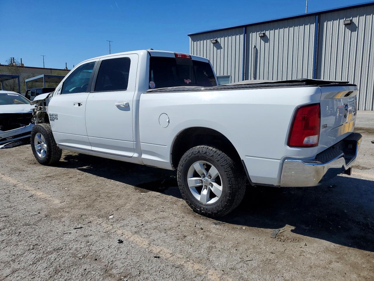 2019 Ram 1500 Classic Slt - Image 2
