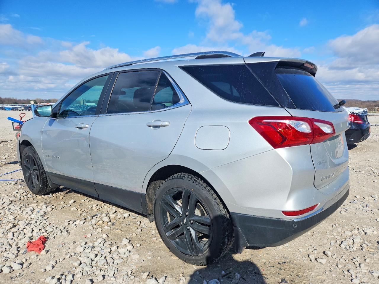 2021 Chevrolet Equinox Lt - Image 2