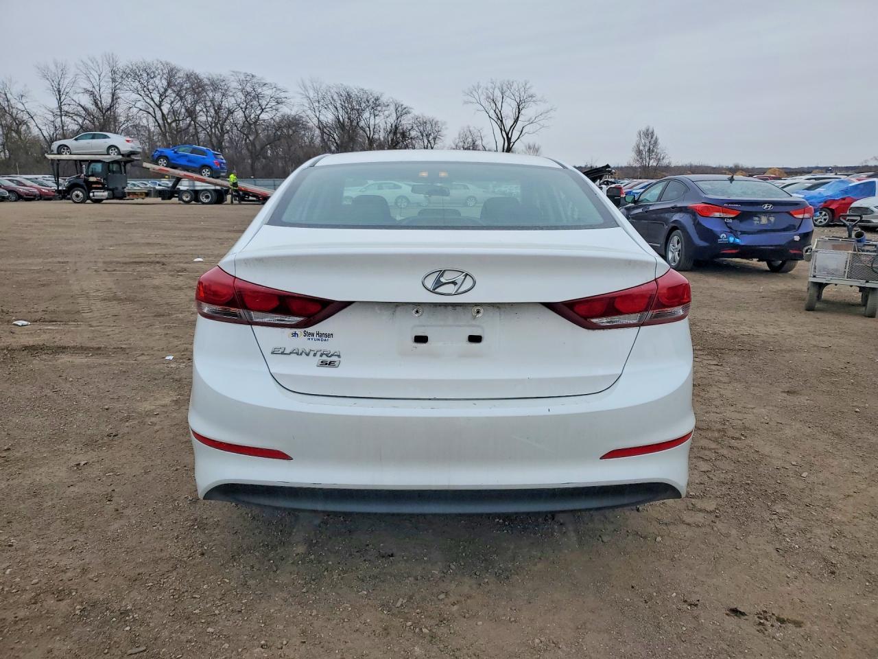 2018 Hyundai Elantra Se - Фото 6