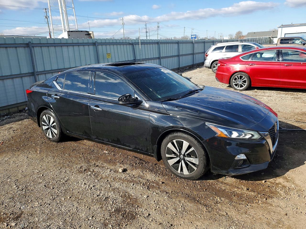 2019 Nissan Altima 2.5 Sv - Фото 4
