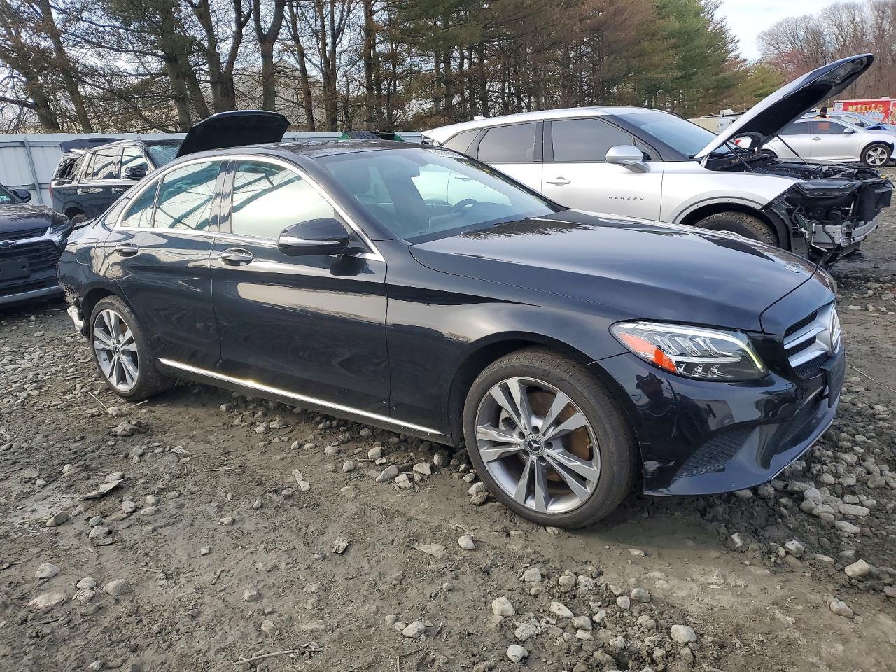 2019 Mercedes-Benz C 300 4Matic - Фото 4