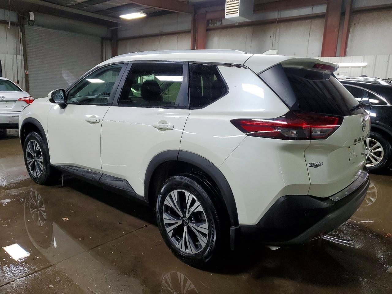 2023 Nissan Rogue Sv - Фото 2