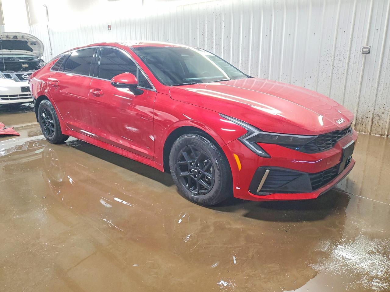 2025 Kia K5 Lxs - Image 4
