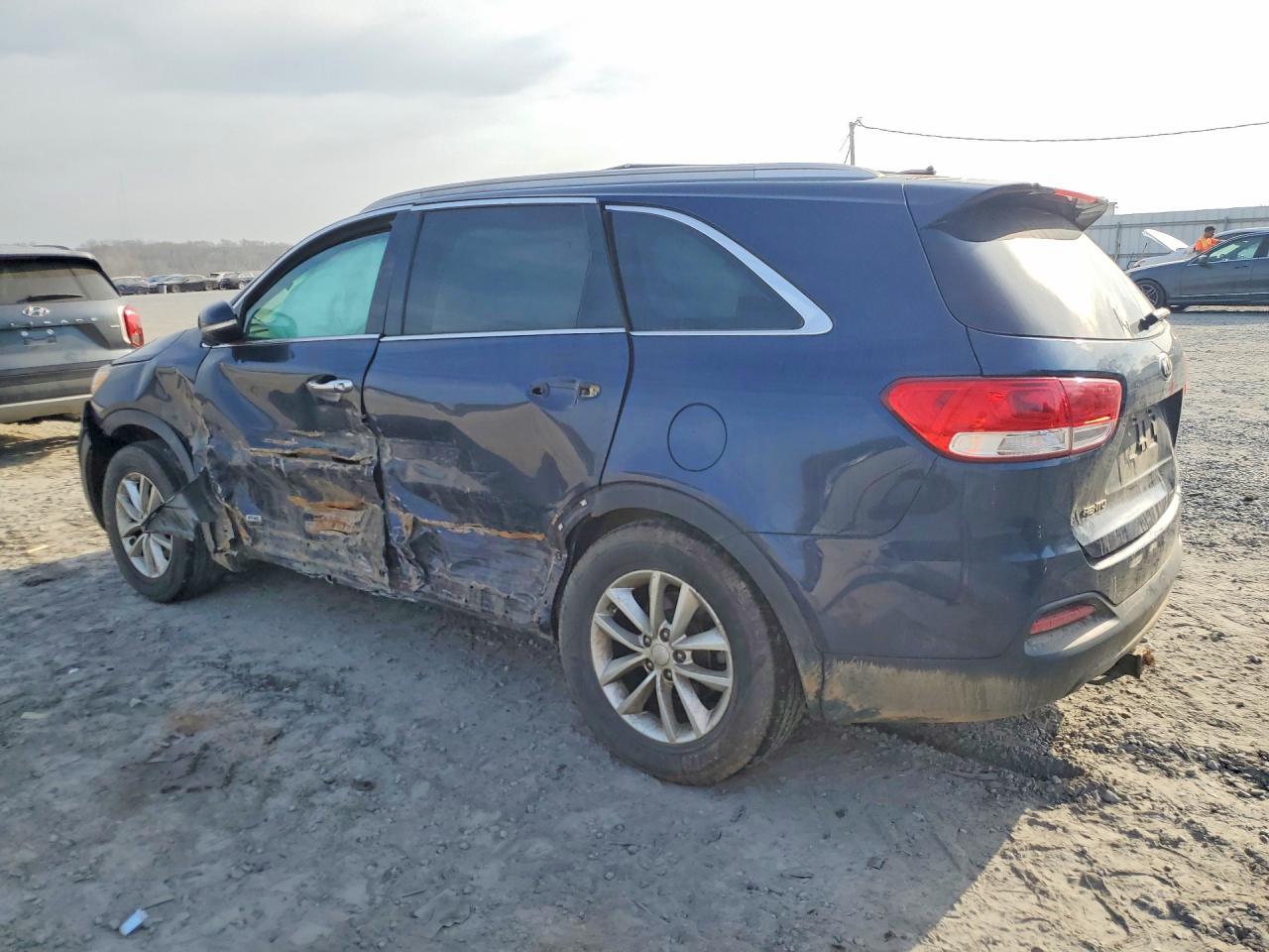 2018 Kia Sorento Lx V6 - Фото 2