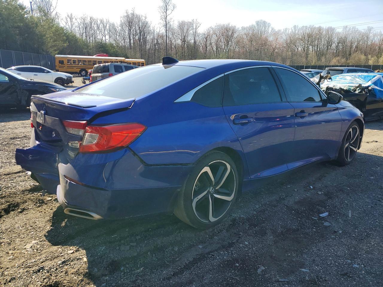 2022 Honda Accord Sport Se - Image 3
