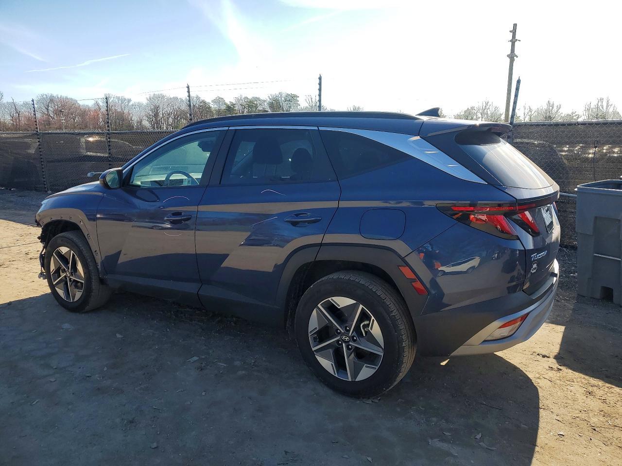 2025 Hyundai Tucson Sel - Image 2