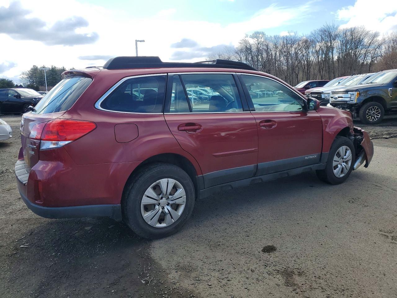 2013 Subaru Outback 2.5I - Фото 3