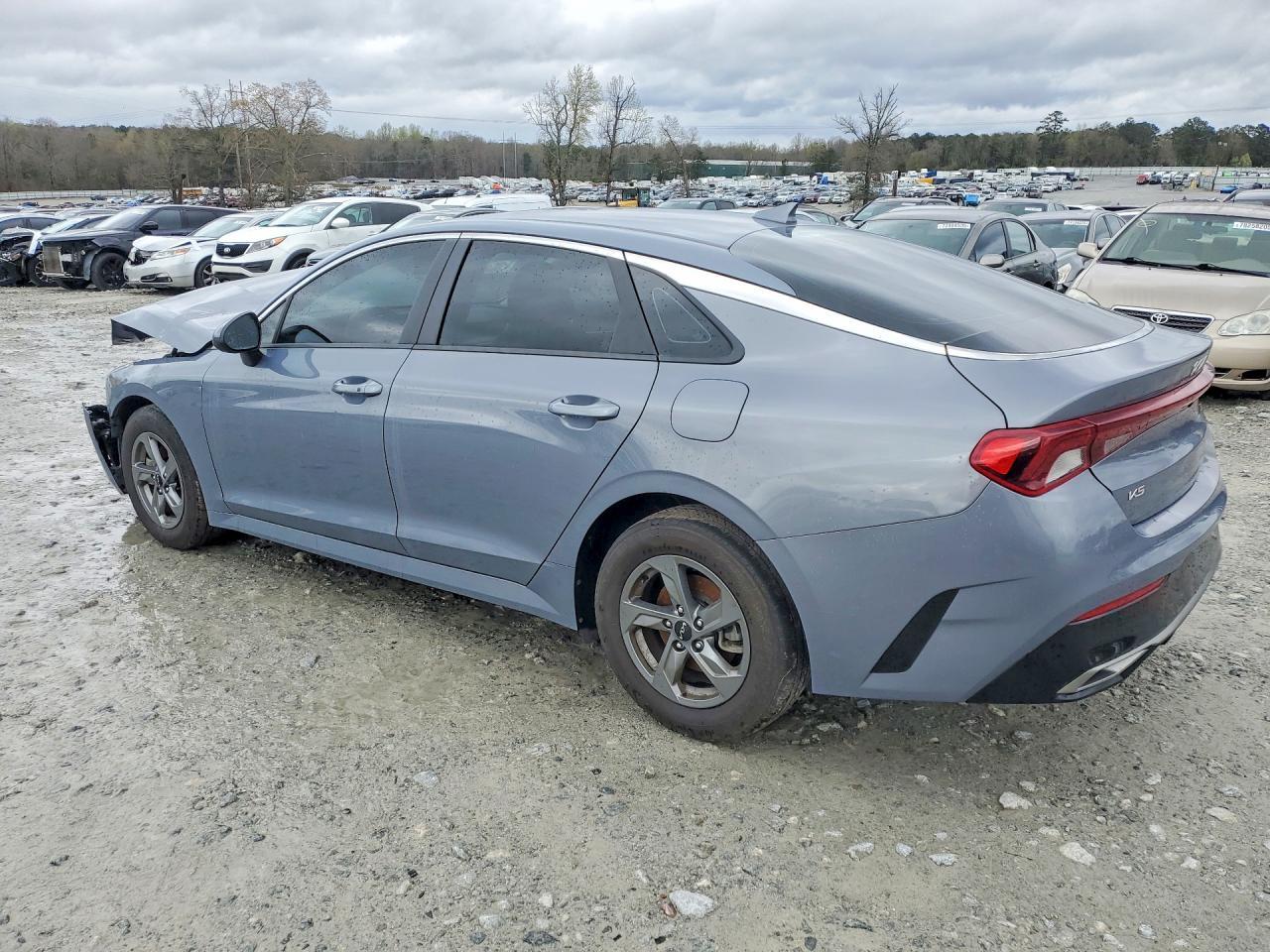 2023 Kia K5 Lxs - Image 2