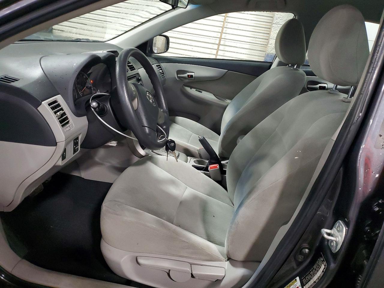 2013 Toyota Corolla Le - Фото 7
