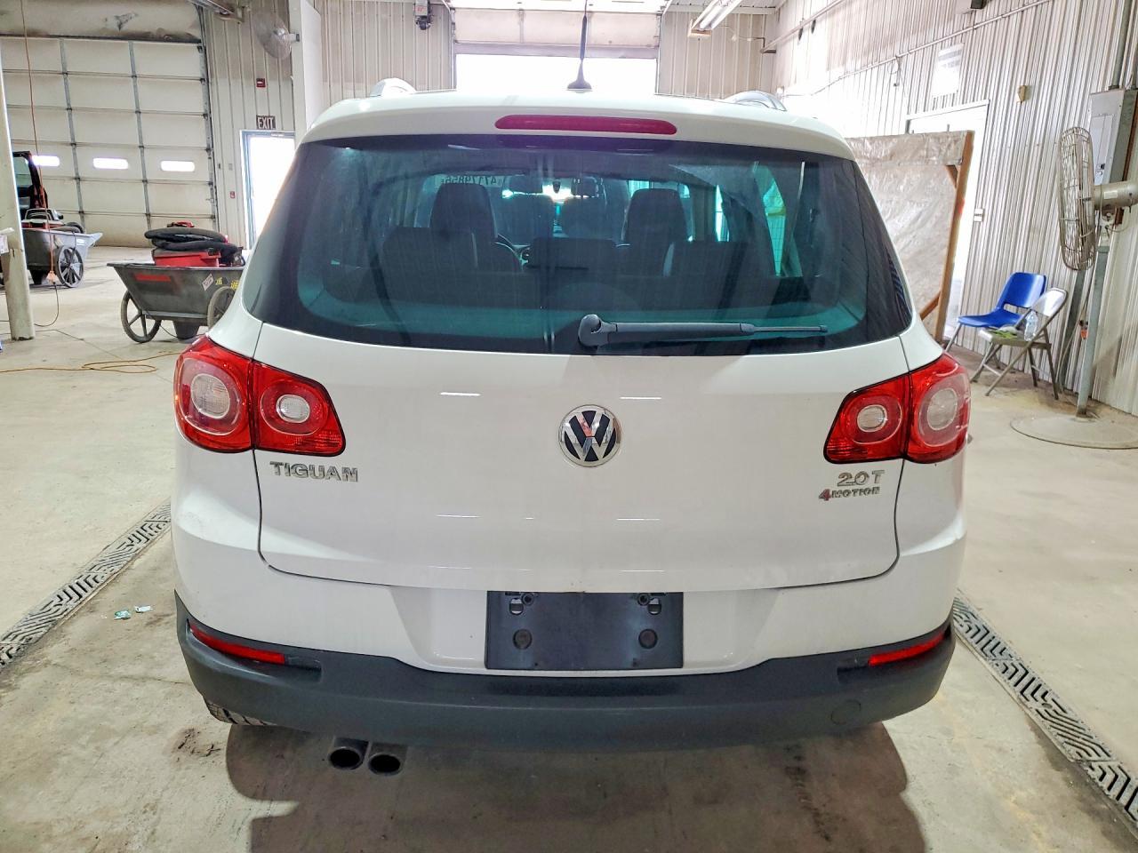 2010 Volkswagen Tiguan Se - Image 6