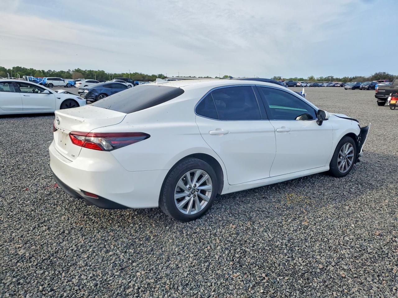 2023 Toyota Camry Le - Image 3