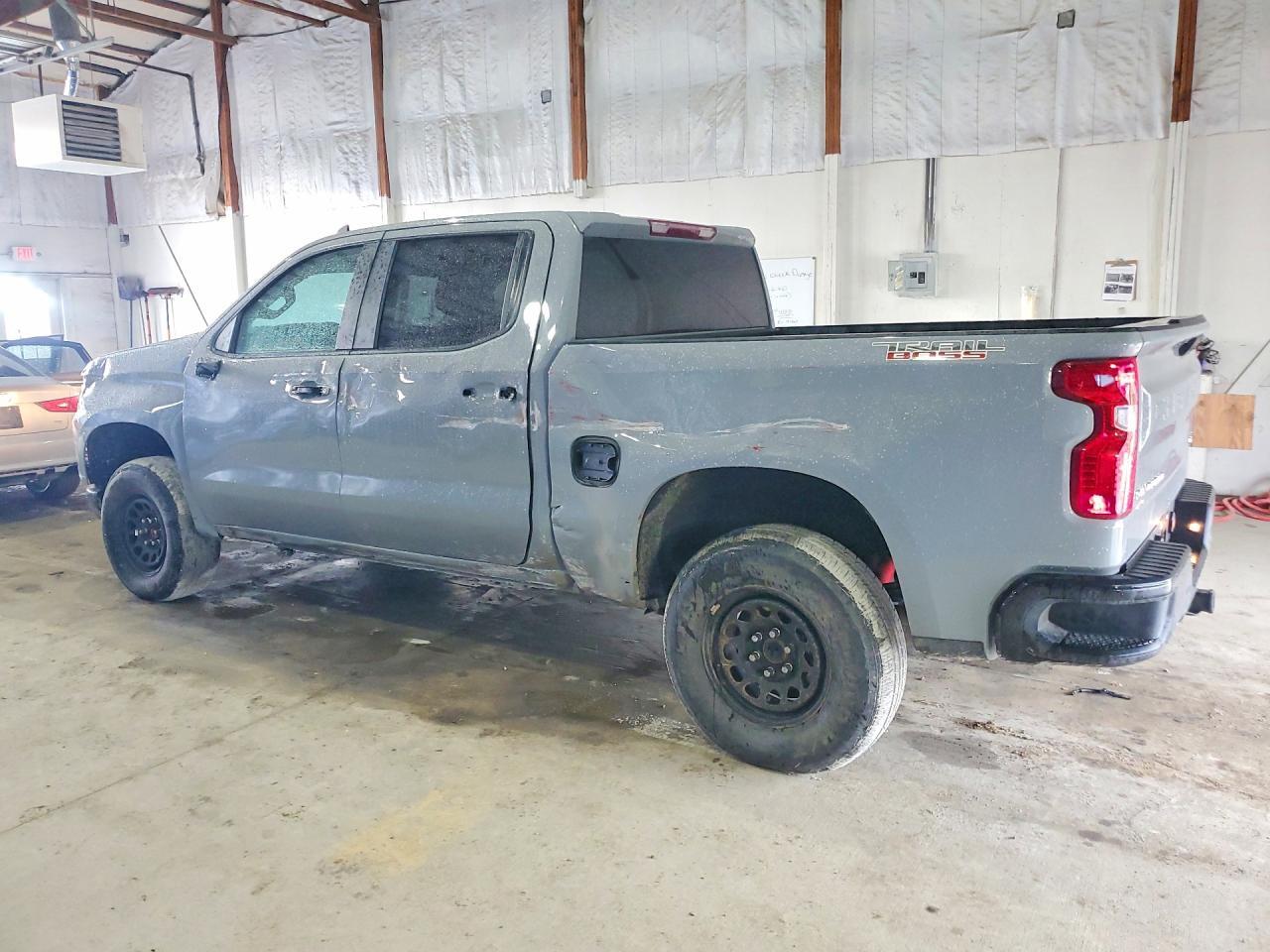 2024 Chevrolet Silverado K1500 Trail Boss Custom - Фото 2