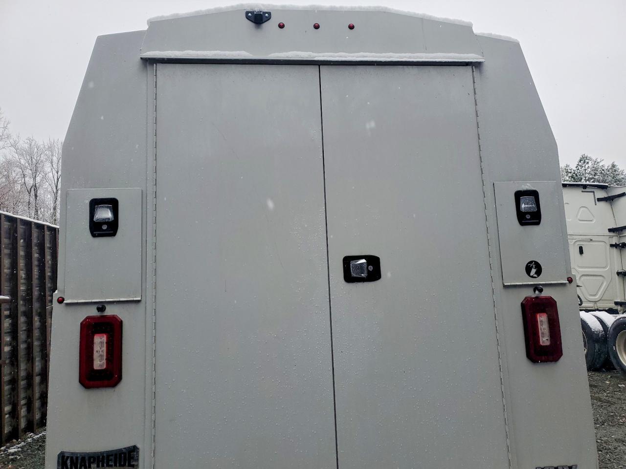 2024 GMC Savana Utility / Service Truck - Фото 6
