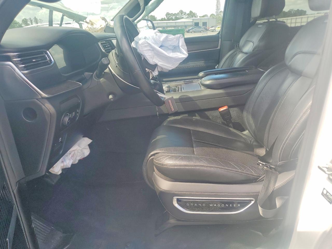 2023 Jeep Grand Wagoneer Series I - Фото 7
