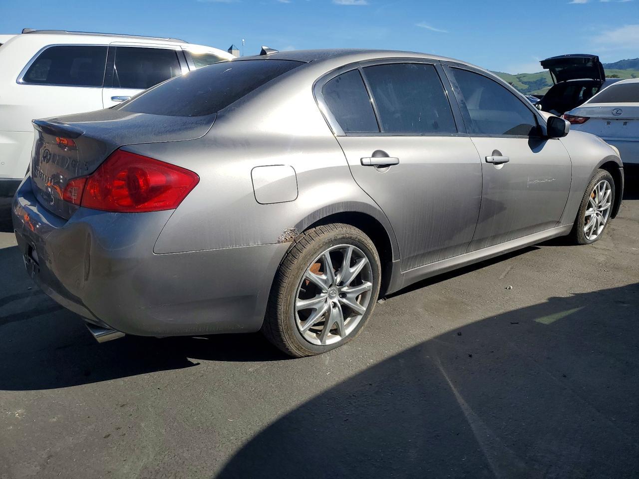 2009 Infiniti G37 Sedan X - Фото 3