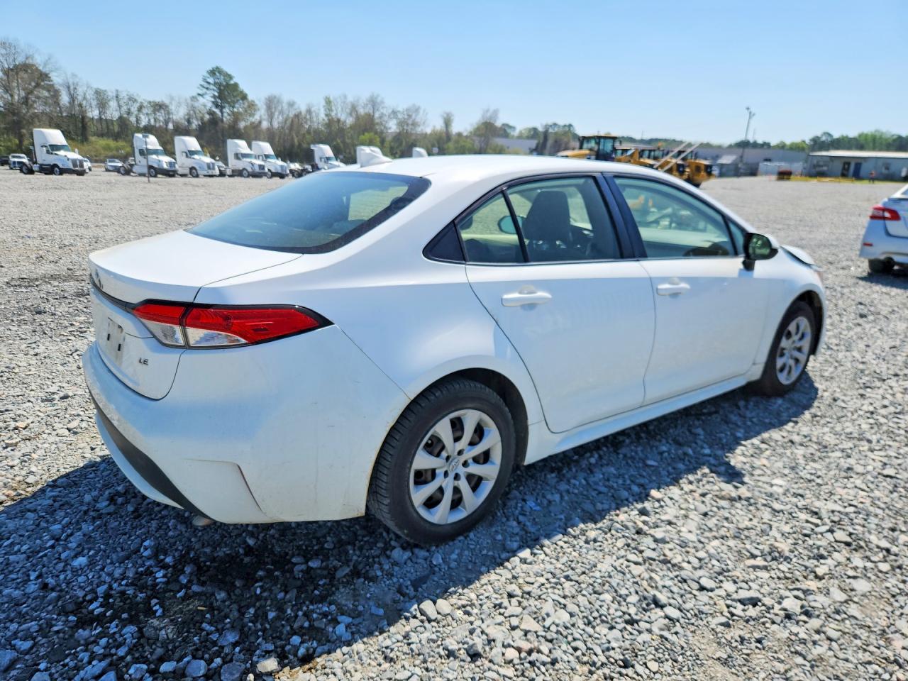 2021 Toyota Corolla Le - Фото 3