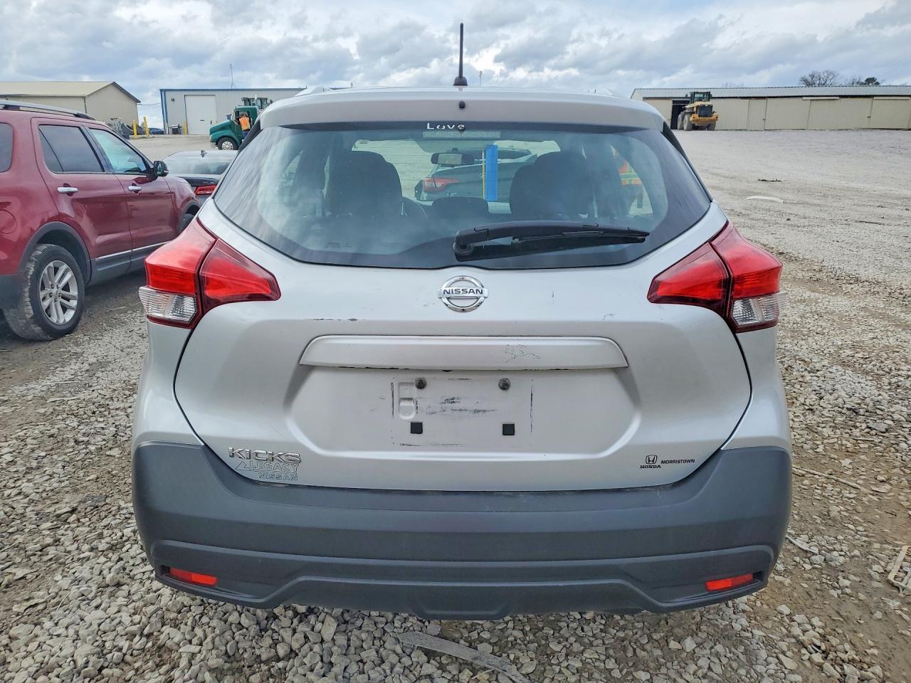 2019 Nissan Kicks S - Фото 6