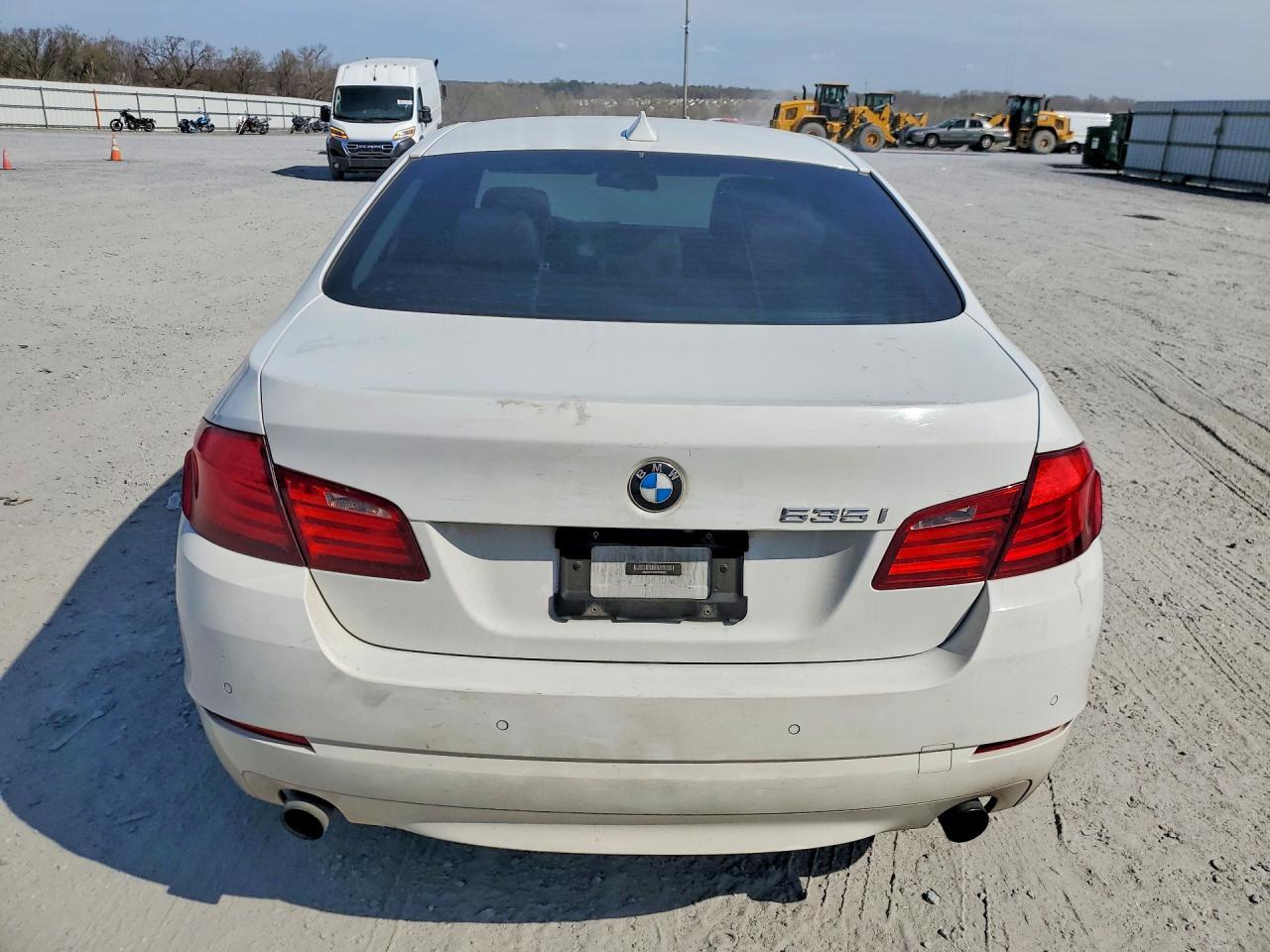 2013 BMW 535 I - Фото 6
