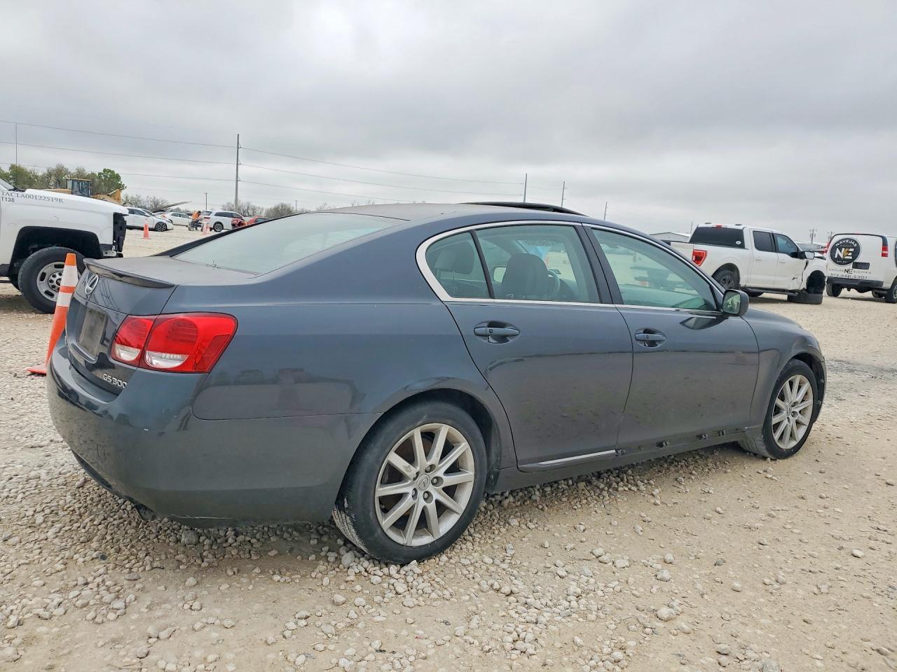 2023 Lexus Gs 300 Base - Image 3