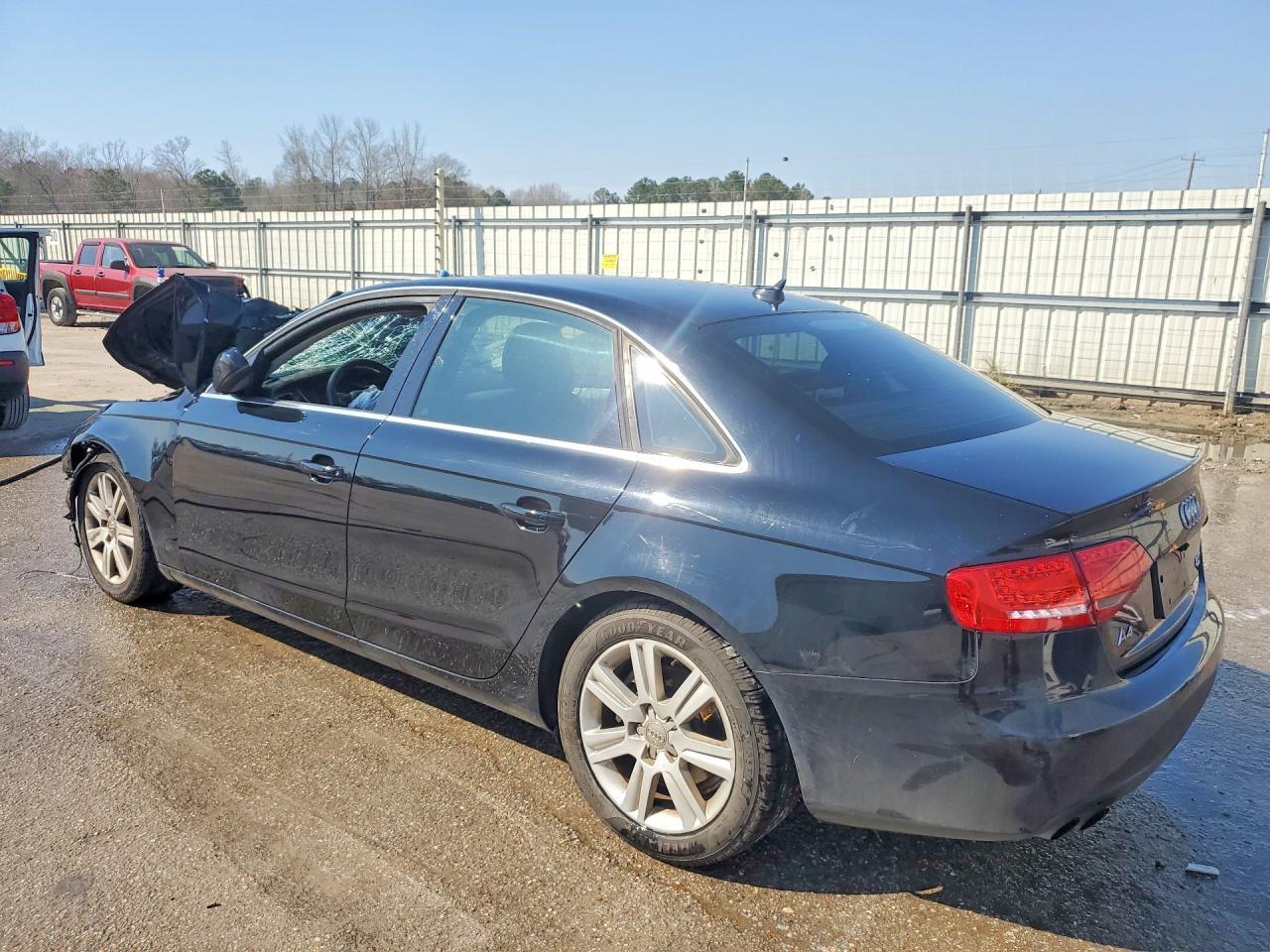 2010 Audi A4 Premium Plus - Image 2