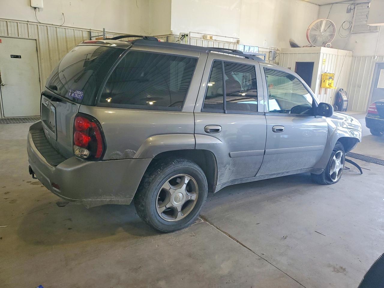 2008 Chevrolet Trailblazer Ls - Фото 3