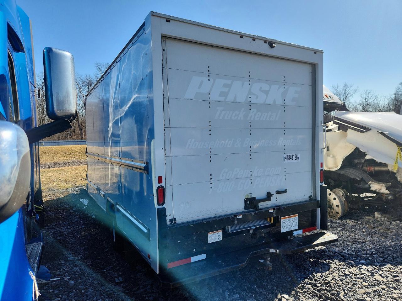 2022 GMC G3500 Box Truck *** Prior Fleet *** - Фото 2
