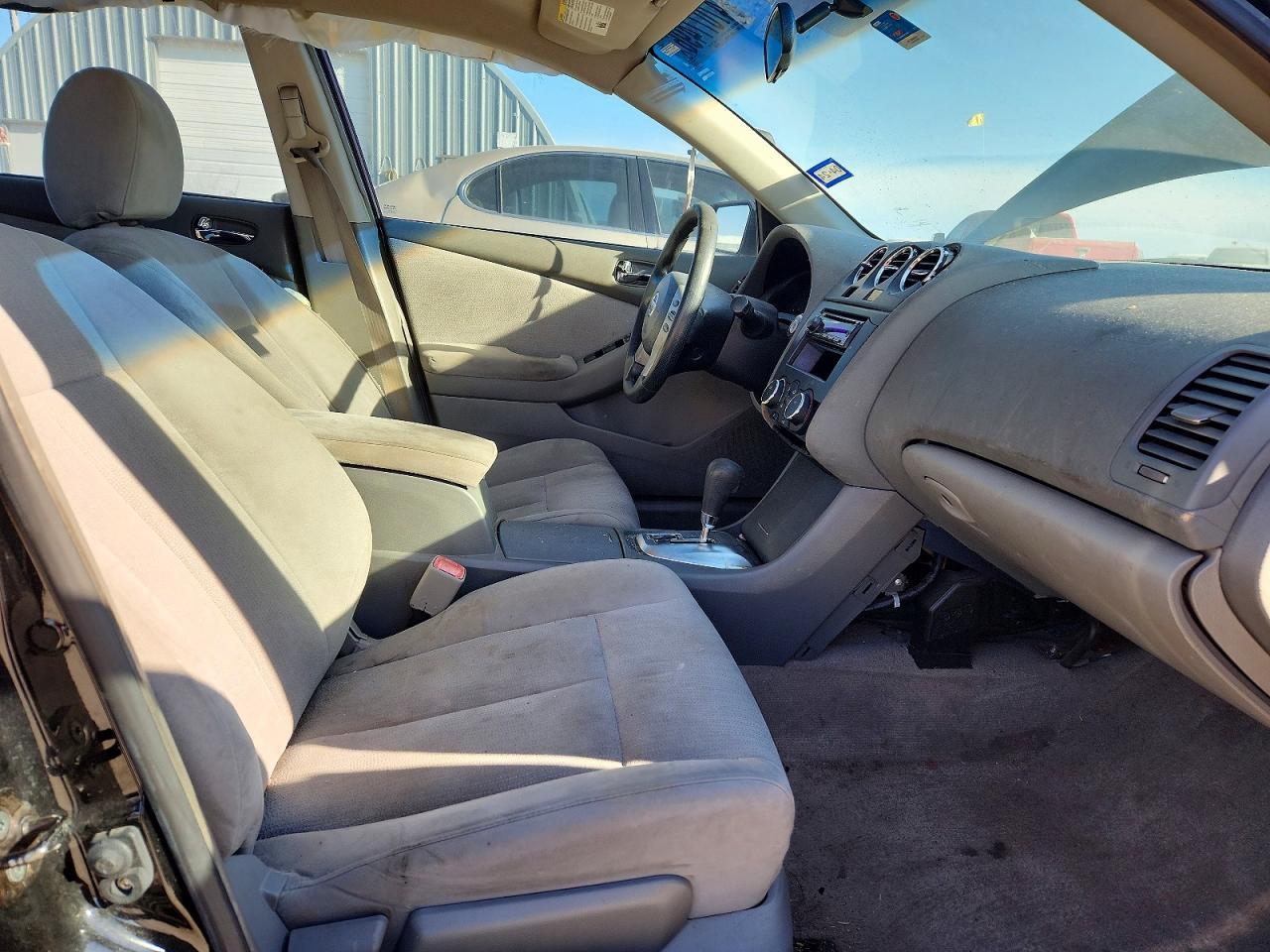 2010 Nissan Altima 2.5 - Фото 7