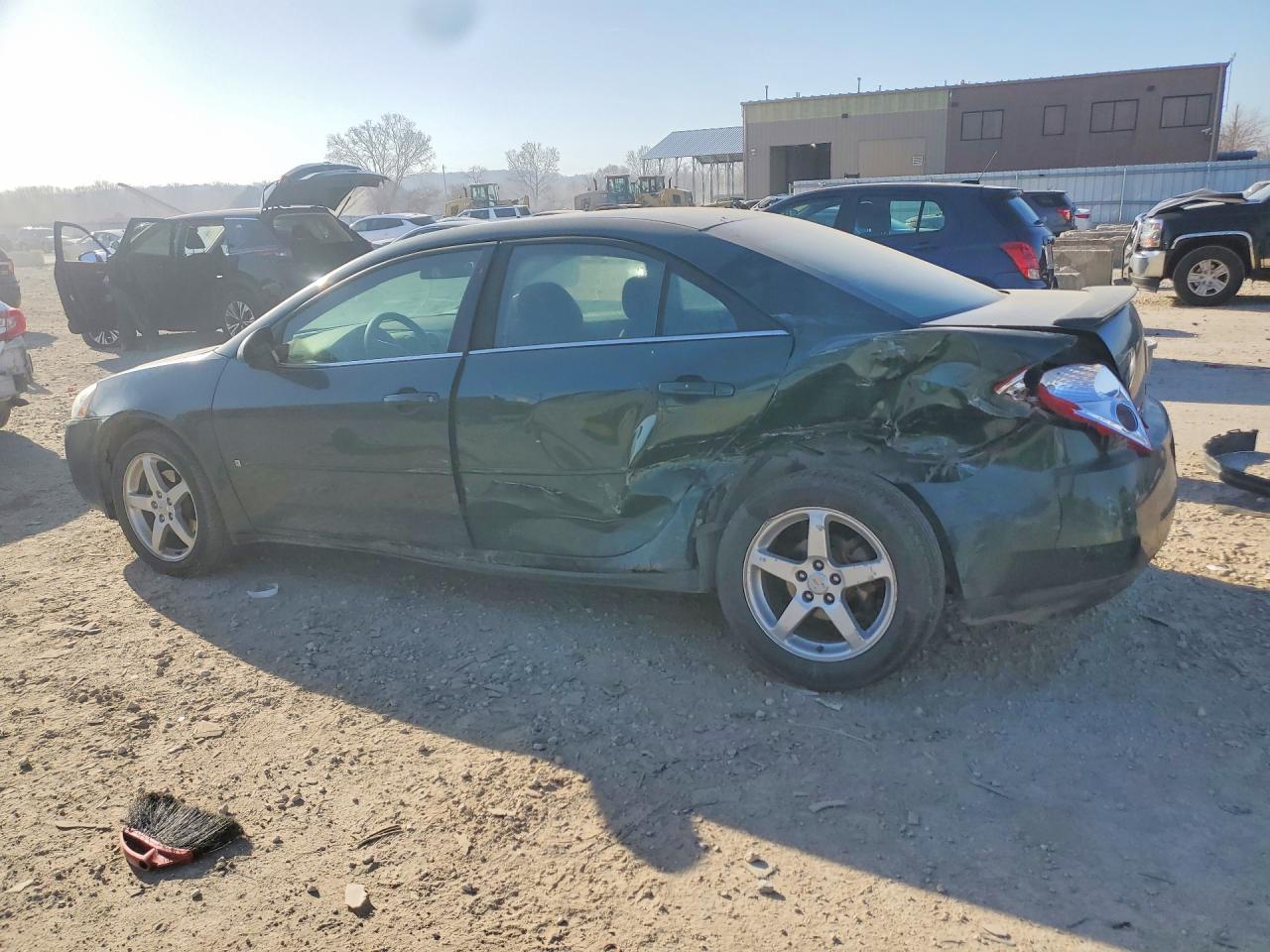2007 Pontiac G6 Base - Фото 2