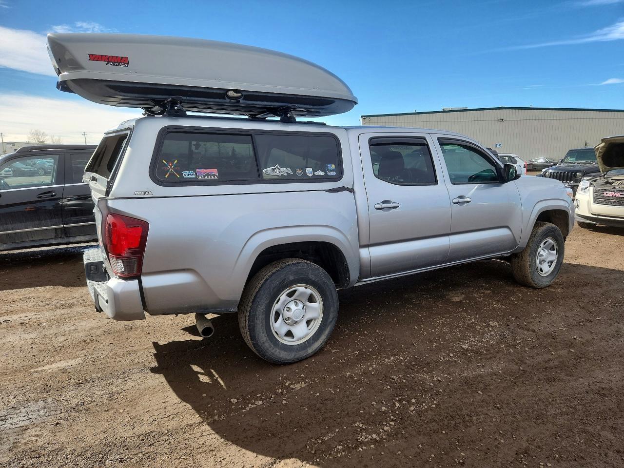 2022 Toyota Tacoma Sr V6 - Фото 3